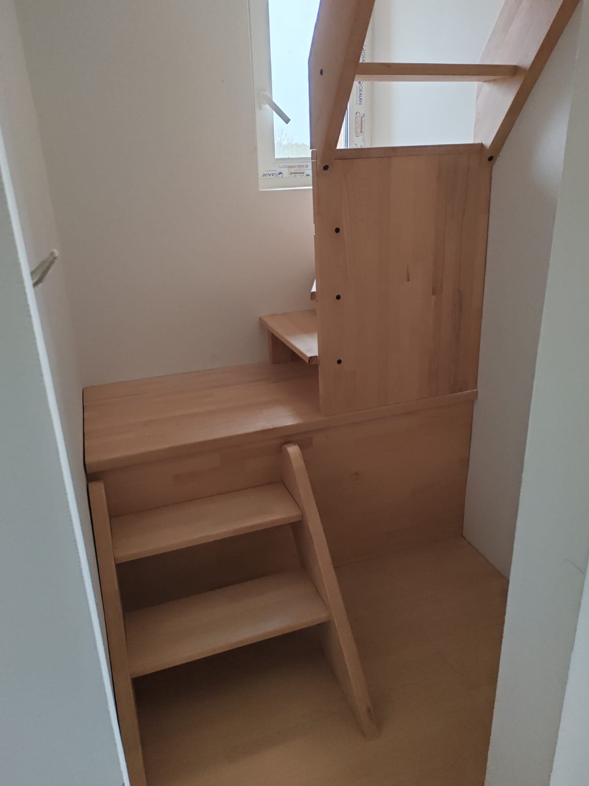 Lesene stopnice G-SANS